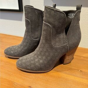 Carlos Santana Womens 8.5 Holly Booties Boots Shoes